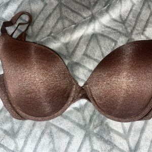 Victoria’s Secret uplift semi Demi Bra